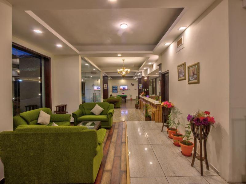 The Katoch Grand Resort Manali  Bagian luar foto